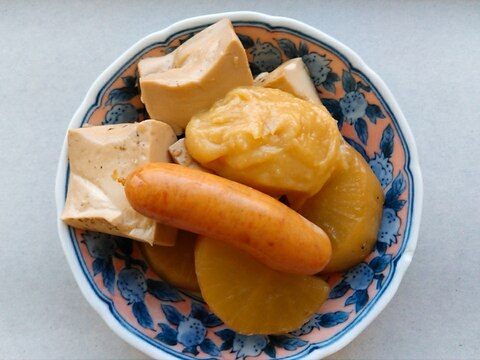 大根とウインナーと豆腐の煮物